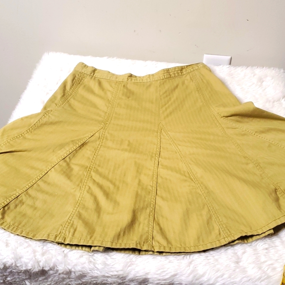 Boden.Y2K Green pleated fit and flare skater skirt.size 12.